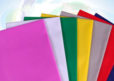 Tissu non-tissé de polypropylène de couleur multi pour des sacs/couverture de nappe/matelas